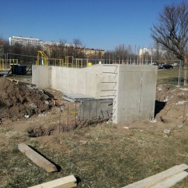 powiększ zdjęcie: LBO. Trwają prace przy rozbudowie skateparku przy ul. Cynkowej