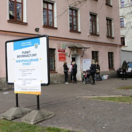 powiększ zdjęcie: Uchodźcy z Ukrainy otrzymują już numery PESEL