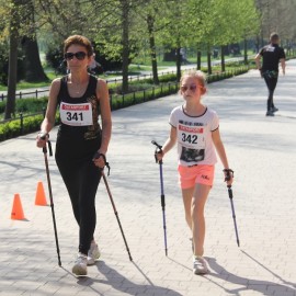 Zapisz się na mistrzostwa Legnicy w nordic walking. Start w kwietniu