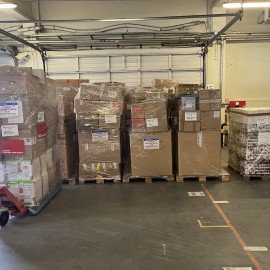 powiększ zdjęcie: Wyjechał kolejny transport darów dla potrzebujących Ukraińców
