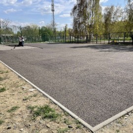 powiększ zdjęcie: LBO. Coraz bliżej do przekazania mieszkańcom boiska przy ul. Stanisławowskiej