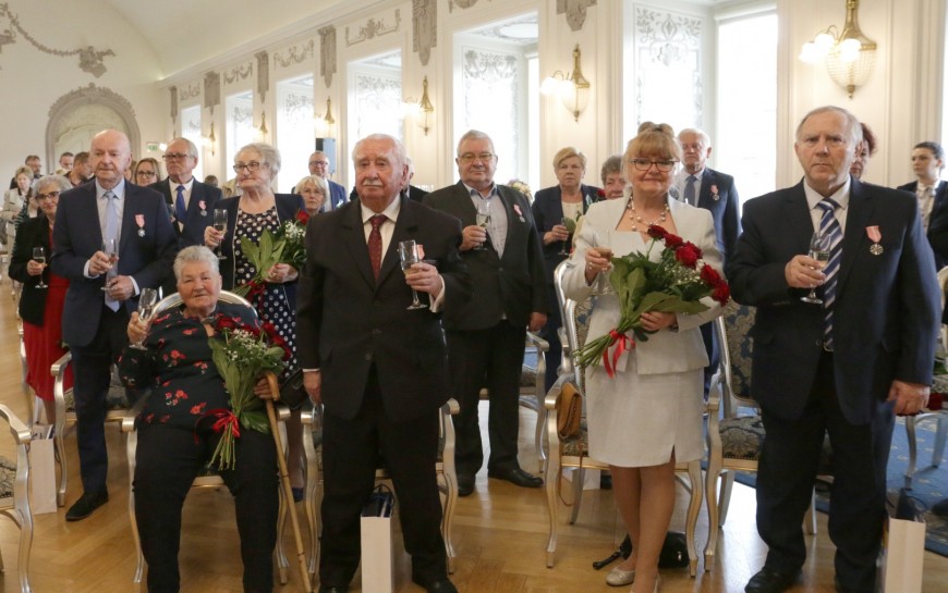 Piękny jubileusz miłości i szacunku. 18 małżeństw świętowało Złote Gody