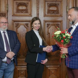 powiększ zdjęcie: Marta Bilejczyk – Suchecka odebrała nominację na stanowisko dyrektora LCK