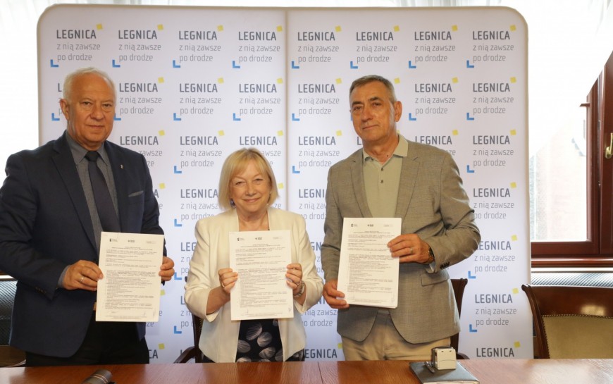 Miasto podpisało umowę z wykonawcą termomodernizacji Zespołu Szkół Budowlanych