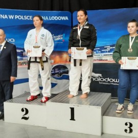 powiększ zdjęcie: Legniccy taekwondocy wywalczyli siedem medali na mistrzostwach kraju