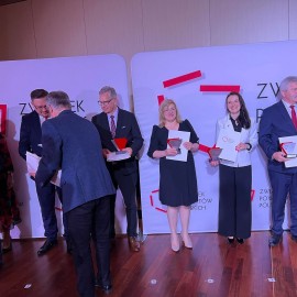 powiększ zdjęcie: Legnica ponownie wśród najlepszych i najbardziej rozwojowych samorządów
