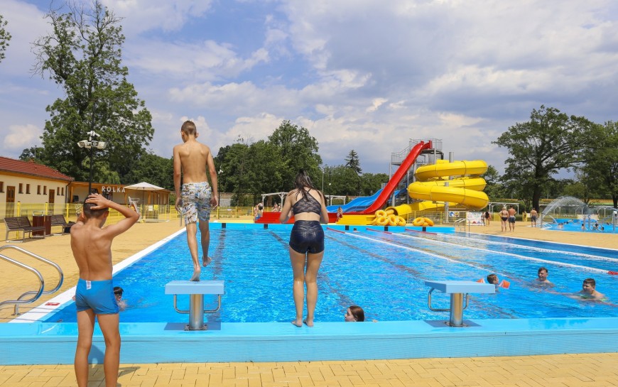 Basen przyśpiesza start sezonu