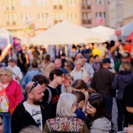 powiększ zdjęcie: Festiwal piw rzemieślniczych i foodtrucków w Legnicy