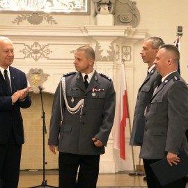 Święto Policji. Prezydent Tadeusz Krzakowski podziękował funkcjonariuszom