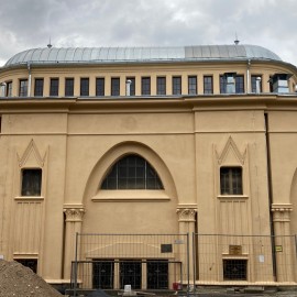 powiększ zdjęcie: Kolejny etap renowacji kaplicy cmentarnej. Zobacz jak przebiegają prace
