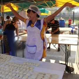 Zapisz się na mistrzostwa w lepieniu pierogów. 15 sierpnia spotykamy się na festynie