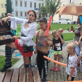 Zapraszamy na animacje i zabawy do Rynku. W roli głównej piraci