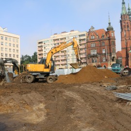 powiększ zdjęcie: Przebudowa placu Słowiańskiego. Prace w przejściu podziemnym