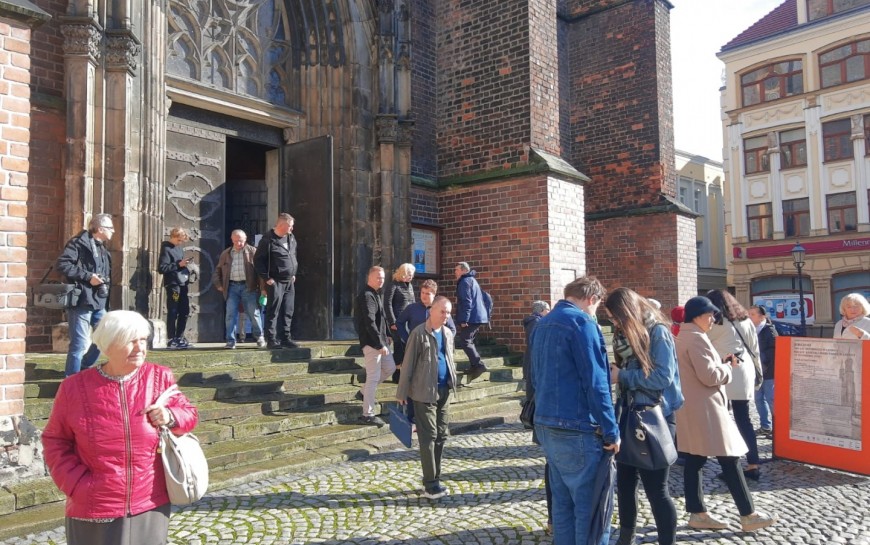 Legnickie Spacery Historyczne. Poznaliśmy historię kościoła Mariackiego