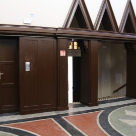 powiększ zdjęcie: Kolejny etap renowacji kaplicy cmentarnej już zakończony