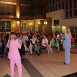 powiększ zdjęcie: Kobiecy event z Aliną Adamowicz, o dobrych związkach i z jubileuszem