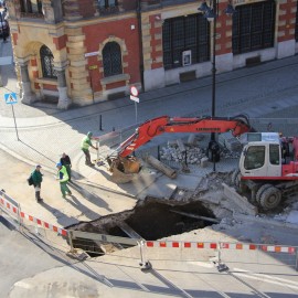 powiększ zdjęcie: Przebudowa Placu Słowiańskiego. Zobacz jak przebiegają prace