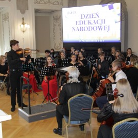 Dzień Edukacji Narodowej. Prezydent podziękował i nagrodził nauczycieli