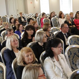 powiększ zdjęcie: Dzień Edukacji Narodowej. Prezydent podziękował i nagrodził nauczycieli