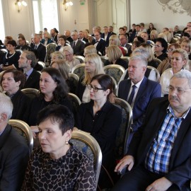 powiększ zdjęcie: Regionalne obchody Dnia Edukacji Narodowej w Legnicy