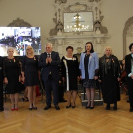 powiększ zdjęcie: Regionalne obchody Dnia Edukacji Narodowej w Legnicy