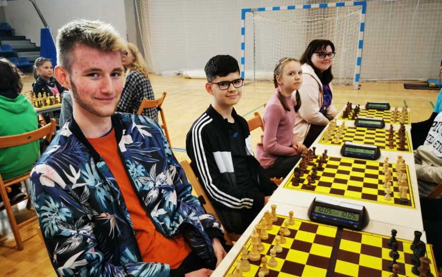 Świetny występ szachistów Miedzi na Mistrzostwach Dolnego Śląska Juniorów