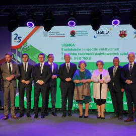 powiększ zdjęcie: Legnica otrzymała dotację na zakup autobusów elektrycznych