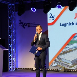 powiększ zdjęcie: Jubileusz Legnickiej Specjalnej Strefy Ekonomicznej. Życzenia prezydenta