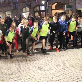 powiększ zdjęcie: Niepodległość świętowaliśmy też w niepowtarzalnej atmosferze biegu ulicznego