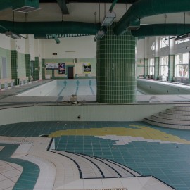 powiększ zdjęcie: Przebudowa basenu Bąbelek. Powstaje nowoczesny obiekt rekreacyjny