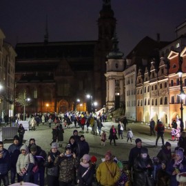 powiększ zdjęcie: W mikołajki rozbłysły nasze iluminacje i sprawiły radość