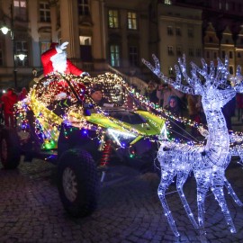 powiększ zdjęcie: W mikołajki rozbłysły nasze iluminacje i sprawiły radość