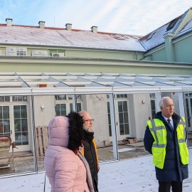 powiększ zdjęcie: Prezydent spotkał się z mediami w powstającym Centrum Witelona