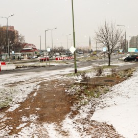 powiększ zdjęcie: Przebudowa ulicy Sikorskiego. Zaawansowane prace na jezdni wschodniej