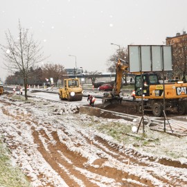 powiększ zdjęcie: Przebudowa ulicy Sikorskiego. Zaawansowane prace na jezdni wschodniej