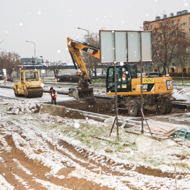 powiększ zdjęcie: Przebudowa ulicy Sikorskiego. Zaawansowane prace na jezdni wschodniej
