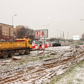 powiększ zdjęcie: Przebudowa ulicy Sikorskiego. Zaawansowane prace na jezdni wschodniej