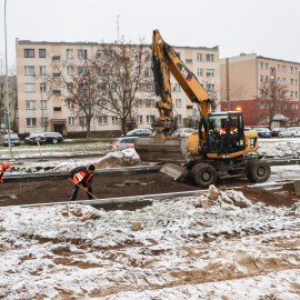 powiększ zdjęcie: Przebudowa ulicy Sikorskiego. Zaawansowane prace na jezdni wschodniej