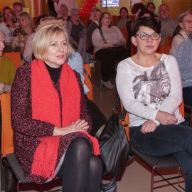 powiększ zdjęcie: Wieczór z miłością do siebie