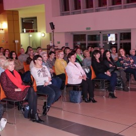 powiększ zdjęcie: Wieczór z miłością do siebie