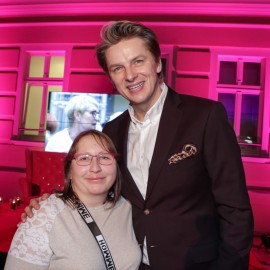 powiększ zdjęcie: Wieczór z miłością do siebie