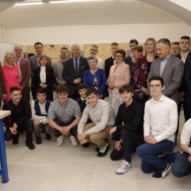 powiększ zdjęcie: W Legnicy rozwijamy szkolnictwo zawodowe tworząc nowoczesną edukację