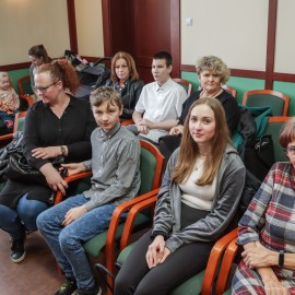 powiększ zdjęcie: Zachowaj Trzeźwy Umysł 2022. Prezydent nagrodził laureatów tego konkursu