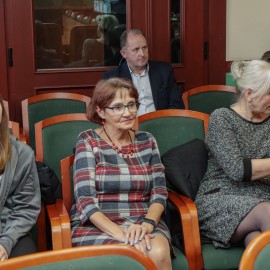 powiększ zdjęcie: Zachowaj Trzeźwy Umysł 2022. Prezydent nagrodził laureatów tego konkursu