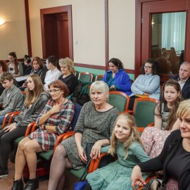 powiększ zdjęcie: Zachowaj Trzeźwy Umysł 2022. Prezydent nagrodził laureatów tego konkursu