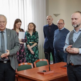 powiększ zdjęcie: Zachowaj Trzeźwy Umysł 2022. Prezydent nagrodził laureatów tego konkursu