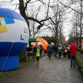 powiększ zdjęcie: Mistrzostwa Legnicy w Nordic Walking. Kto doszedł najszybciej?
