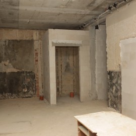 powiększ zdjęcie: Przebudowa basenu Bąbelek. Przygotowania do montażu stalowej niecki