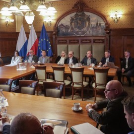 powiększ zdjęcie: 100 tys. euro od Viessmanna dla Legnicy