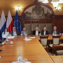 powiększ zdjęcie: 100 tys. euro od Viessmanna dla Legnicy